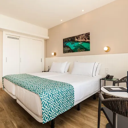 Eurostars Marivent Готель 4*